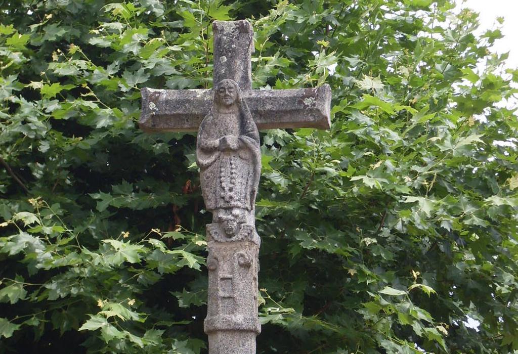 Cruceiro de Santa Baia de Oeste - Catoira - Santa Baia de Oeste