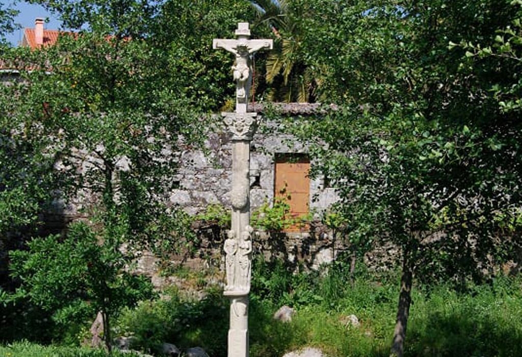Cruceiro da Fonte Gaiteira - Catoira - San Miguel de Catoira
