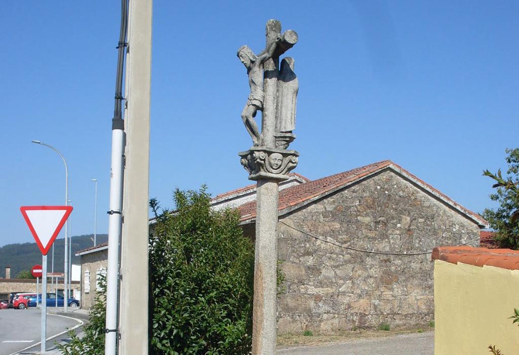 Cruceiro de Moure - Catoira - San Miguel de Catoira