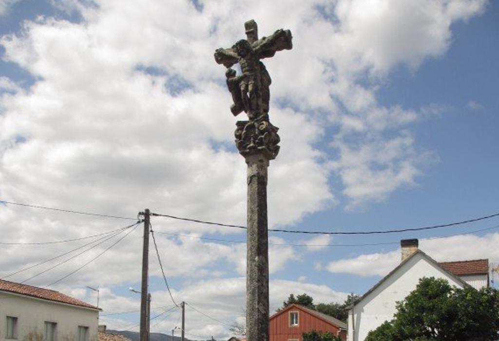 Cruceiro Nº 1 da Porta dos Mariños - Padrón - Santa María de Iria Flavia