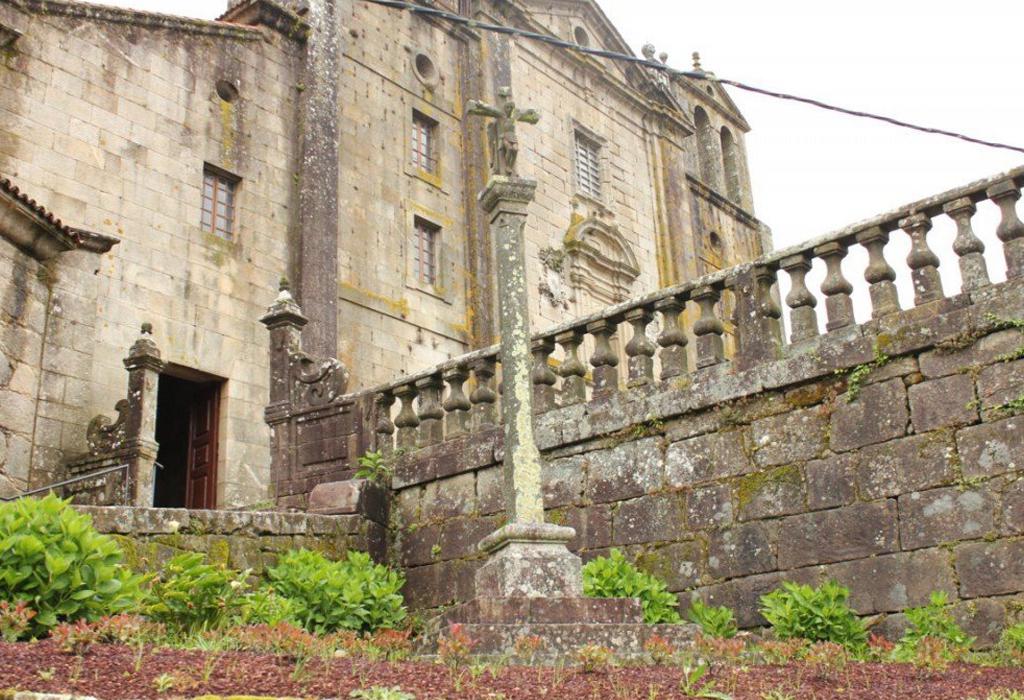 Cruceiro do Convento do Carme - Padrón - Santiago de Padrón