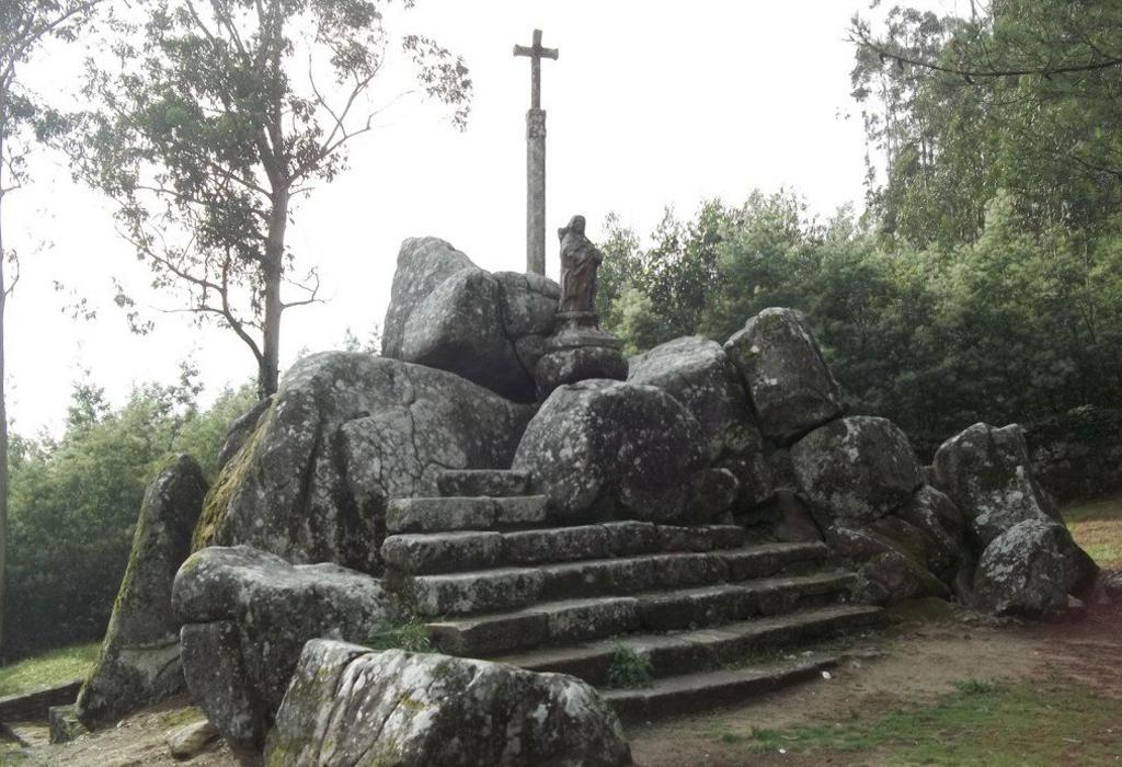 Cruceiro do Santiaguiño do Monte - Padrón - Santiago de Padrón