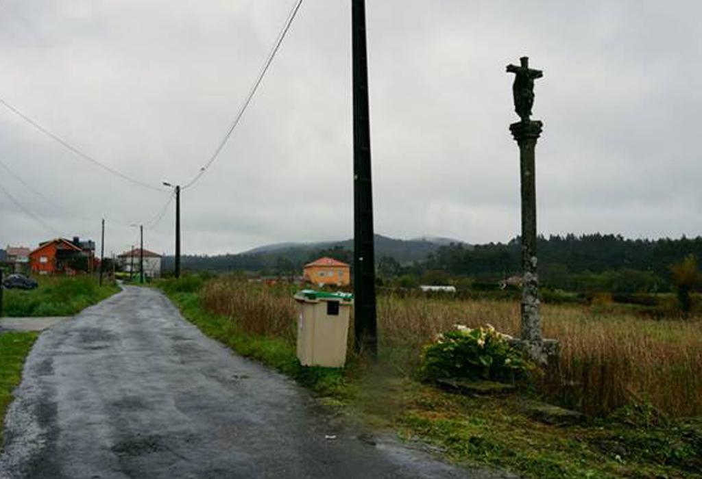 Cruceiro de Barreiras - Rianxo - Santa Baia do Araño