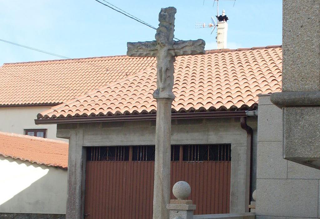 Cruceiro de Beiro - Valga - Santa Comba de Cordeiro