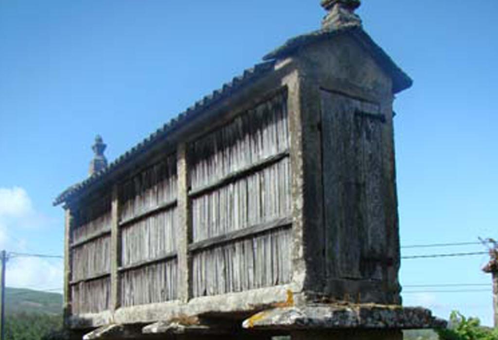 Hórreo do Busto - Catoira - San Pedro de Dimo