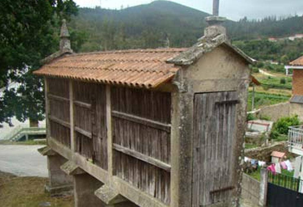 Hórreo do Condado - Catoira - San Mamede de Abalo