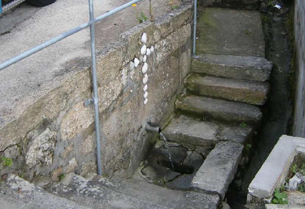 Fonte de Fontenla - Dodro - Santa María de Dodro