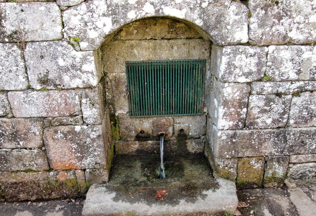 Fonte da Ermida do Santiaguiño do Monte - Padrón - Santiago de Padrón