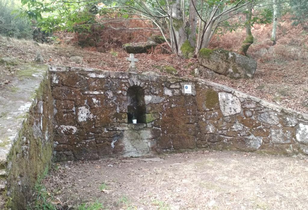 Fonte da Virxe - Padrón - San Pedro de Carcacía