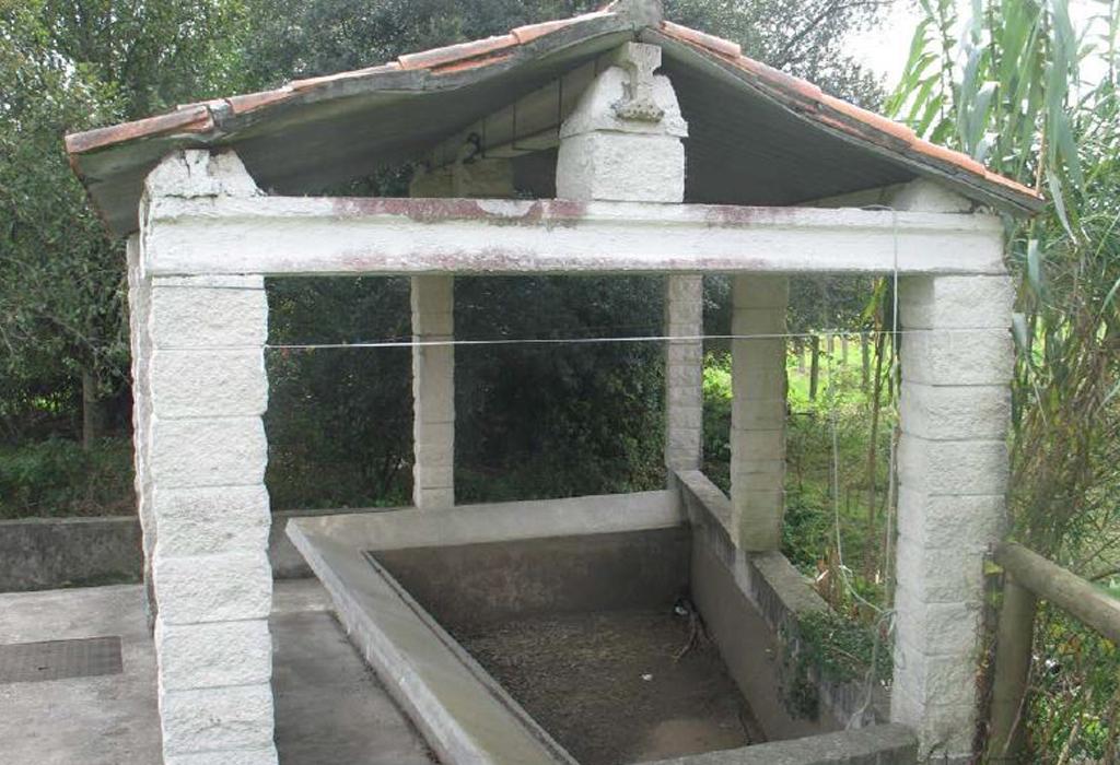 Lavadoiro de Dorna - Rianxo - San Salvador de Taragoña