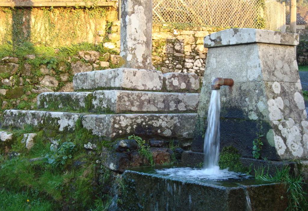 Fonte de Brión - Rianxo - Santa María de Leiro
