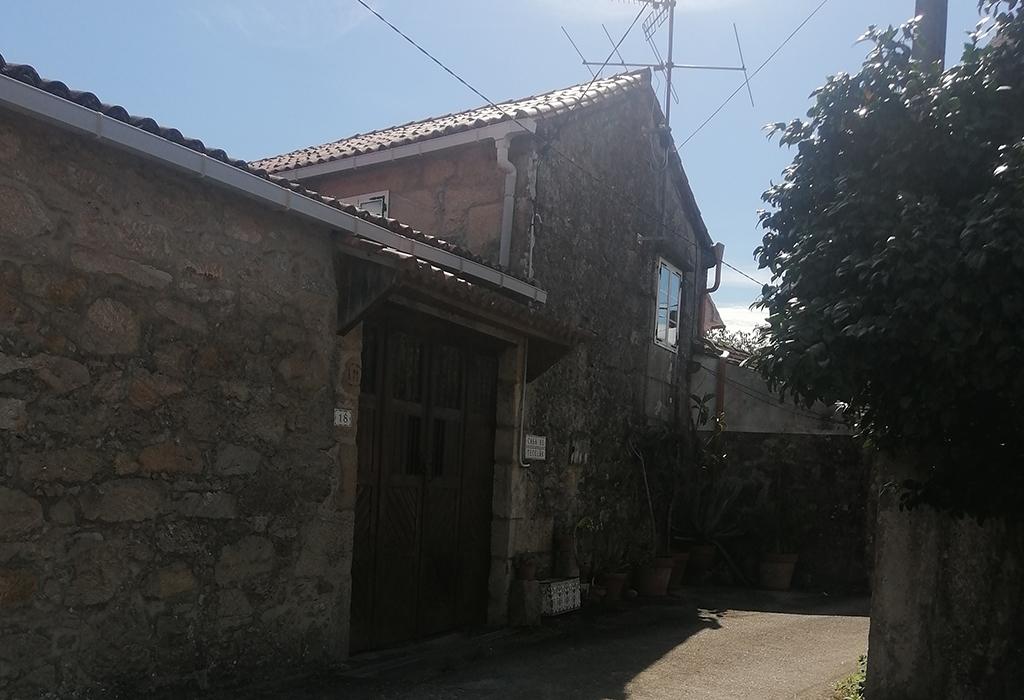 Casa do Padre Isorna - Valga - Santa Comba de Cordeiro