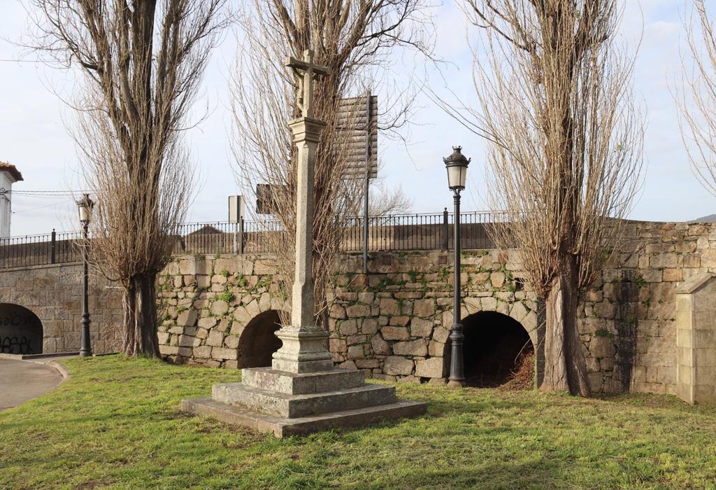 Cruceiro da Ponte - Padrón - Santa María de Iria Flavia