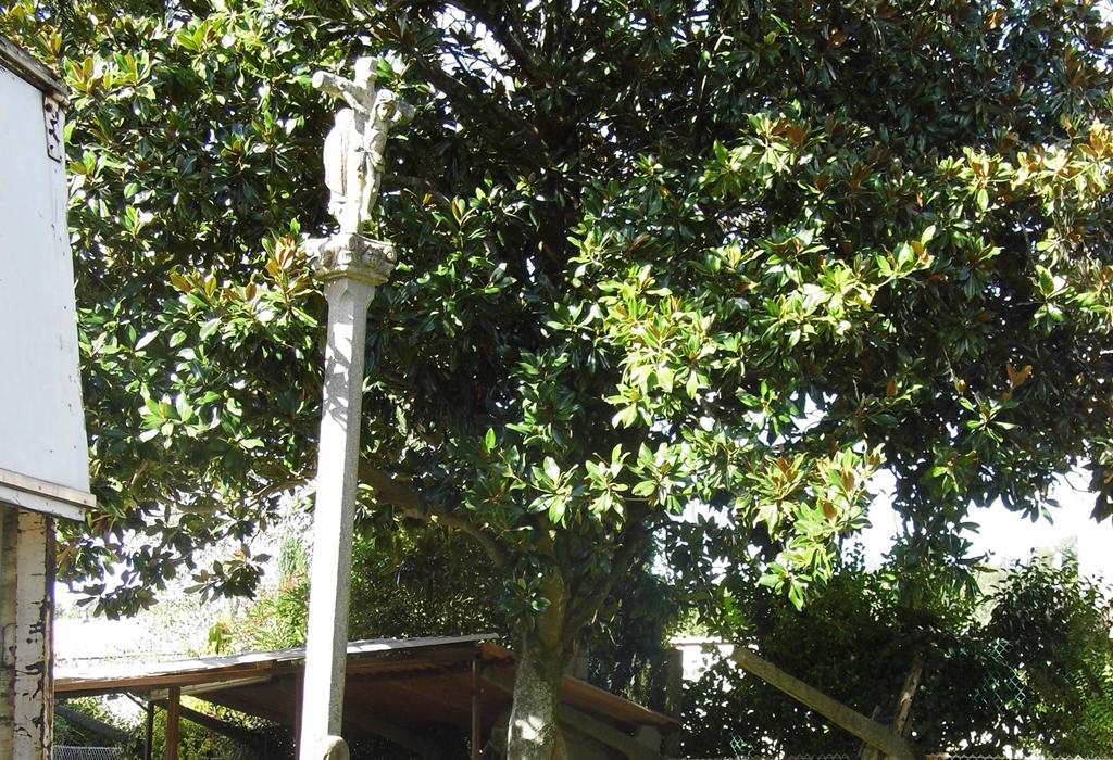 Cruceiro da Revolta - Rianxo - San Salvador de Taragoña