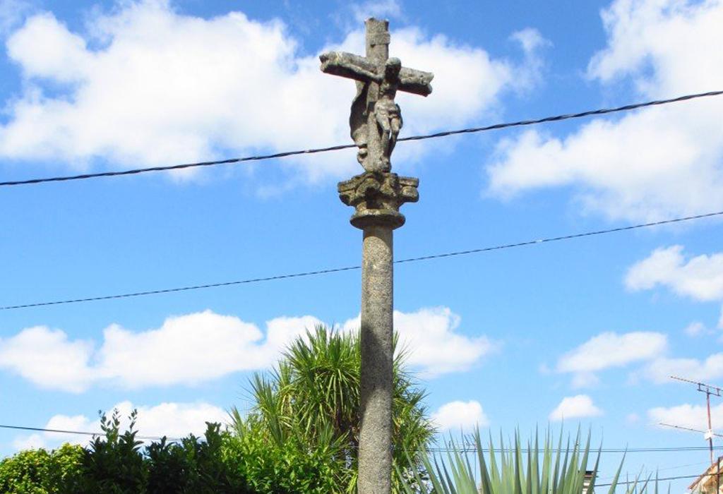 Cruceiro de Cartomil - Rianxo - San Salvador de Taragoña