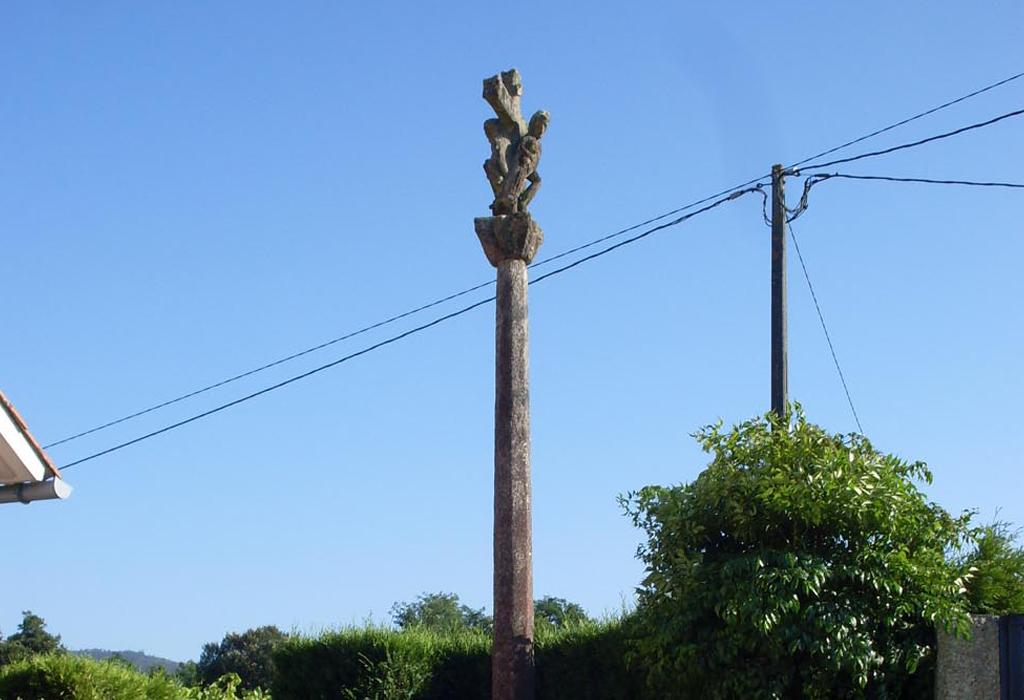 Cruceiro de Casanova - Valga - Santa Comba de Cordeiro