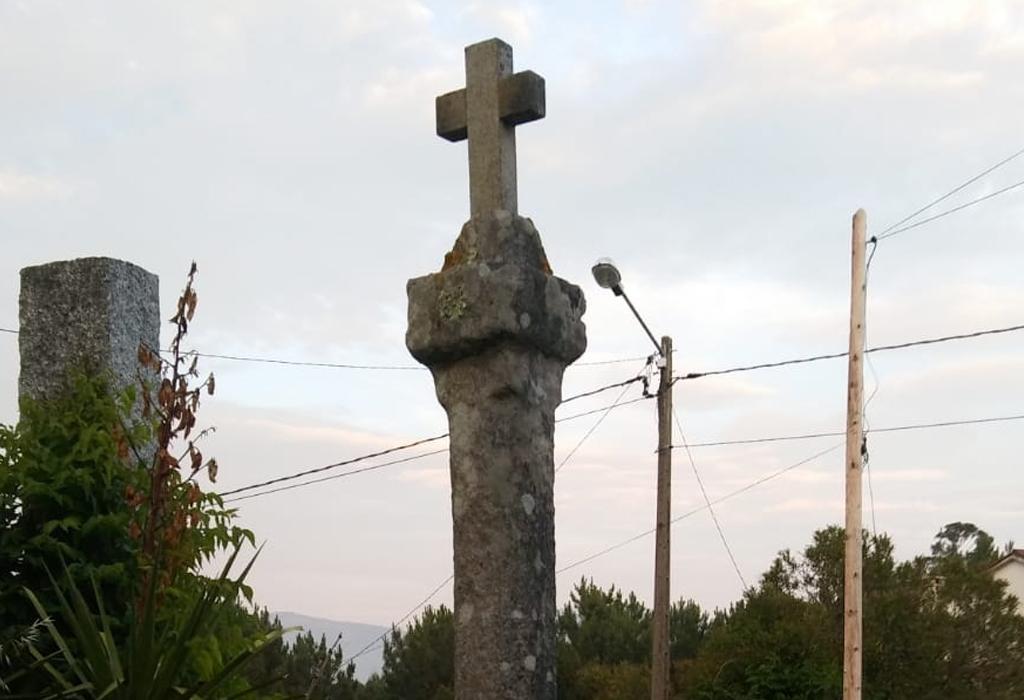 Cruceiro de Pantel - Rianxo - Santa María de Leiro