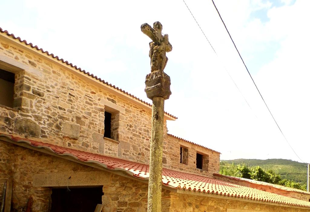 Cruceiro de Vistas - Rianxo - Santa Baia do Araño