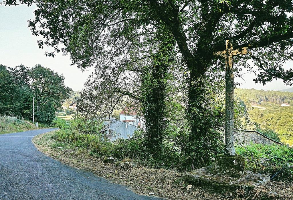 Cruceiro do Costado - Rianxo - Santa María de Isorna