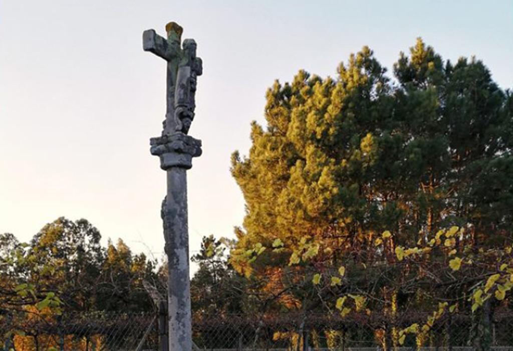 Cruceiro do Monte Pinal - Rianxo - San Salvador de Taragoña