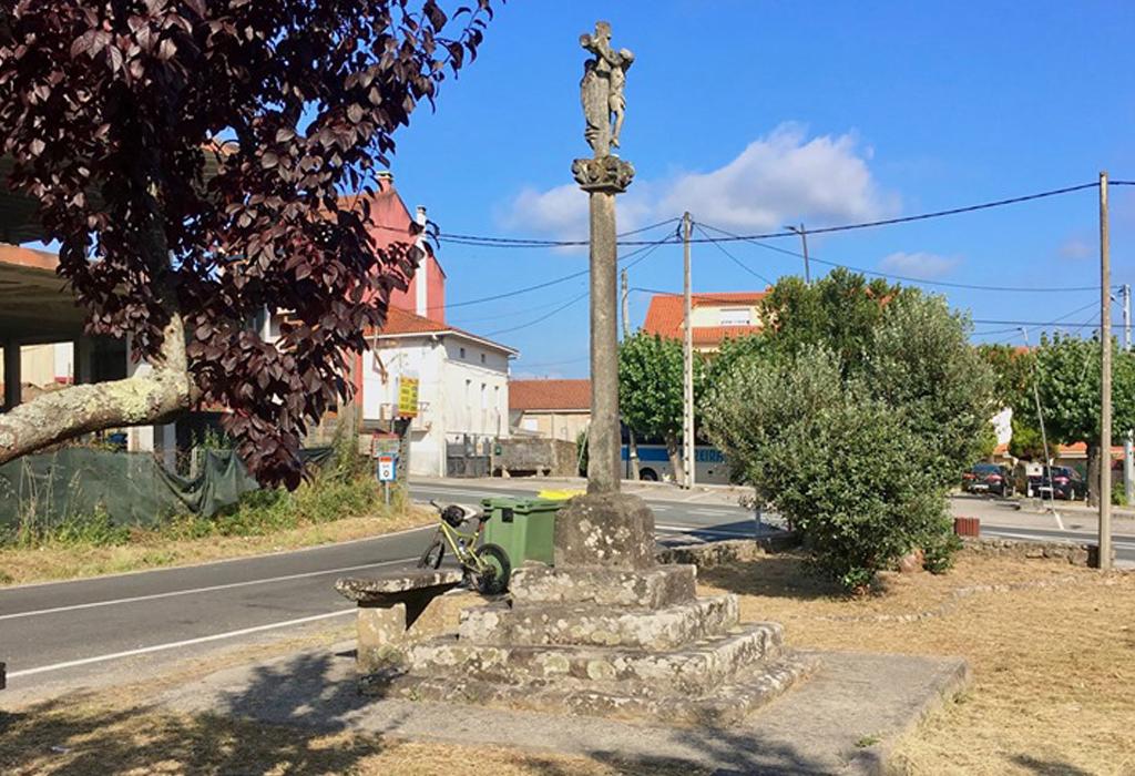 Cruceiro do Outeriño - Catoira - San Miguel de Catoira