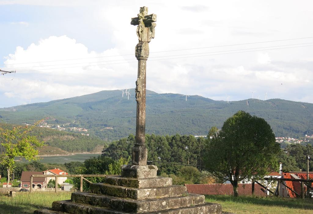 Cruceiro dos Zapateiros - Rianxo - Santa María de Leiro
