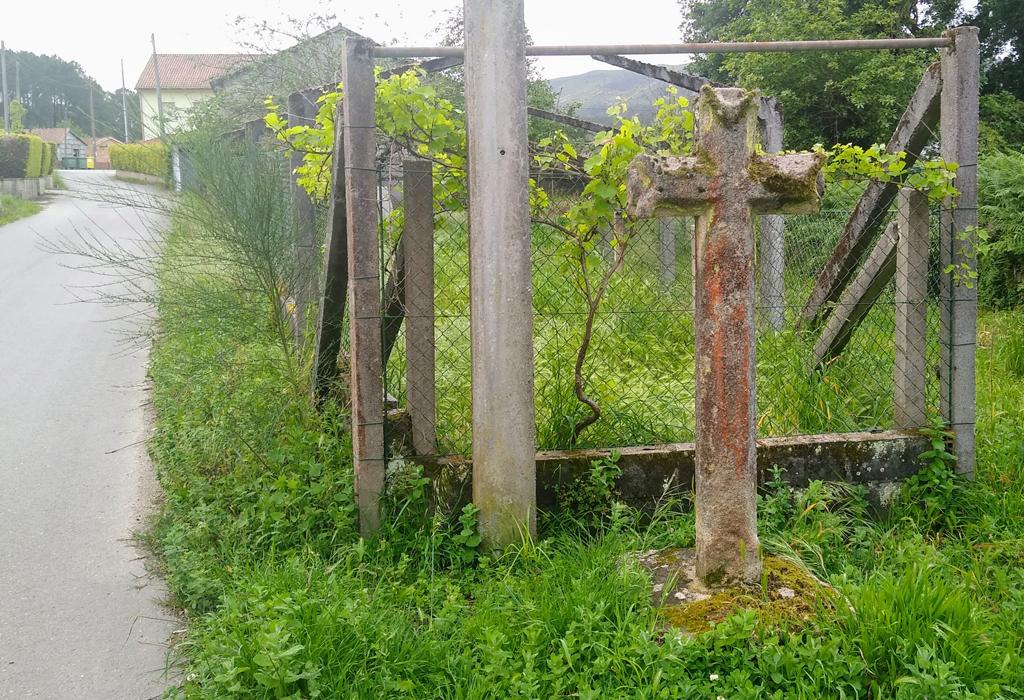 Cruz do Monte - Valga - Santa María de Xanza