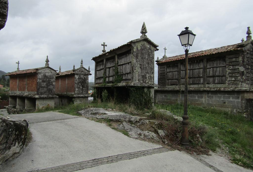 Eira das Cabanas - Dodro - San Xoán de Laíño