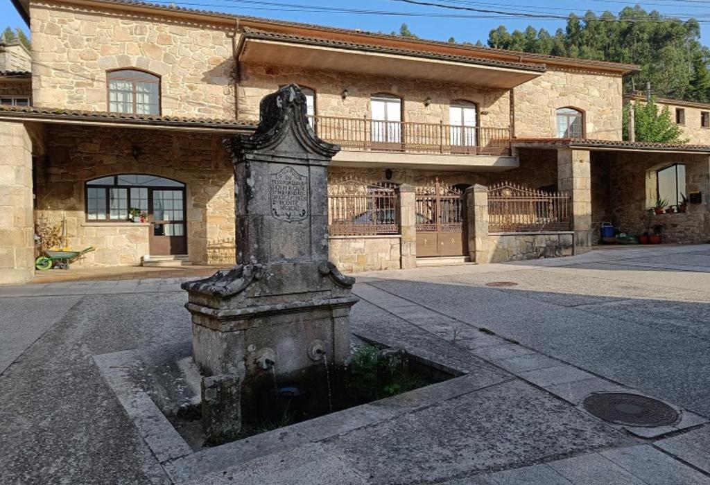 Fonte da Capela - Rianxo - Santa Baia do Araño