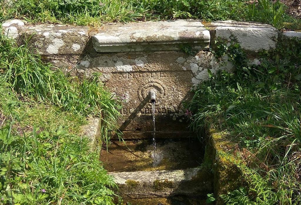 Fonte da Laxe Pequena - Rianxo - San Salvador de Taragoña