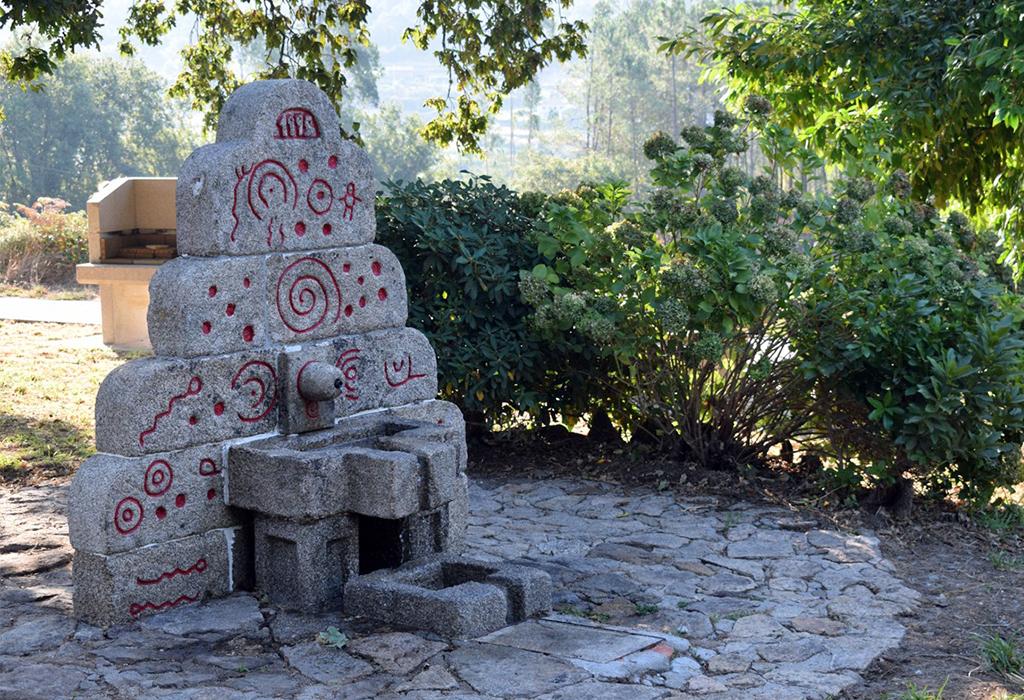 Fonte das Laceiras - Valga - San Miguel de Valga