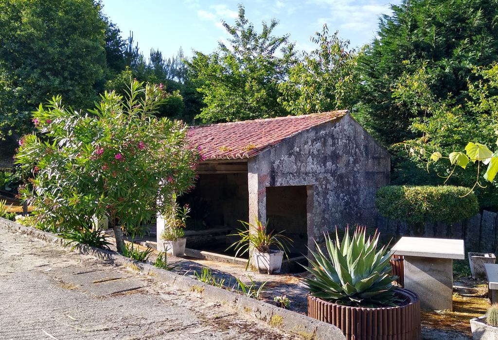 Fonte e lavadoiro Nº 1 de Cimadevila - Valga - San Miguel de Valga