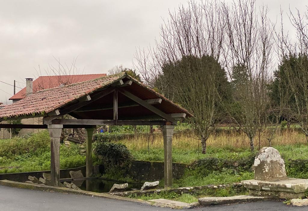 Fonte e lavadoiro de Suigrexa - Rianxo - Santa María de Asados
