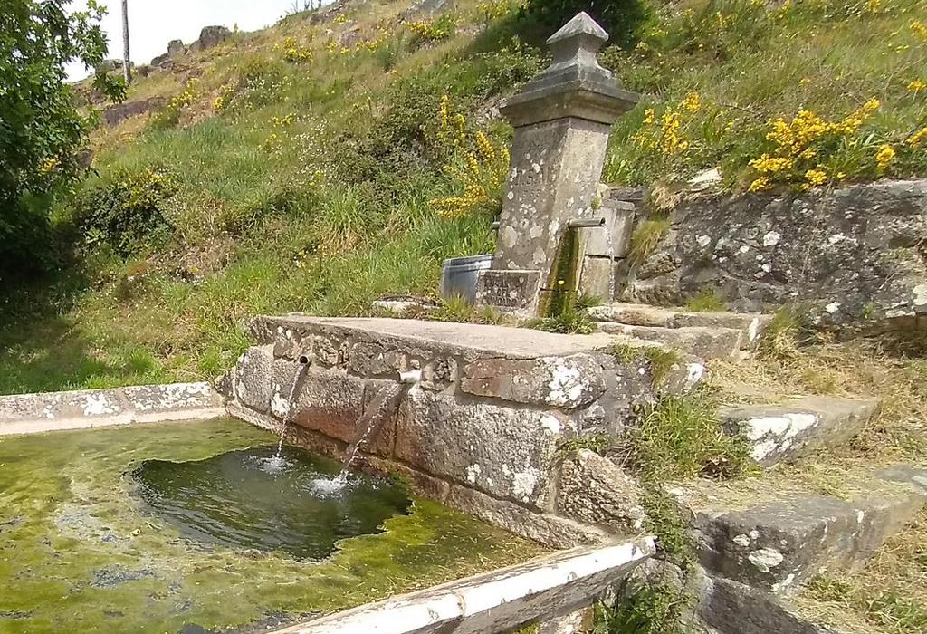 Fonte e lavadoiro do Condado - Catoira - San Mamede de Abalo