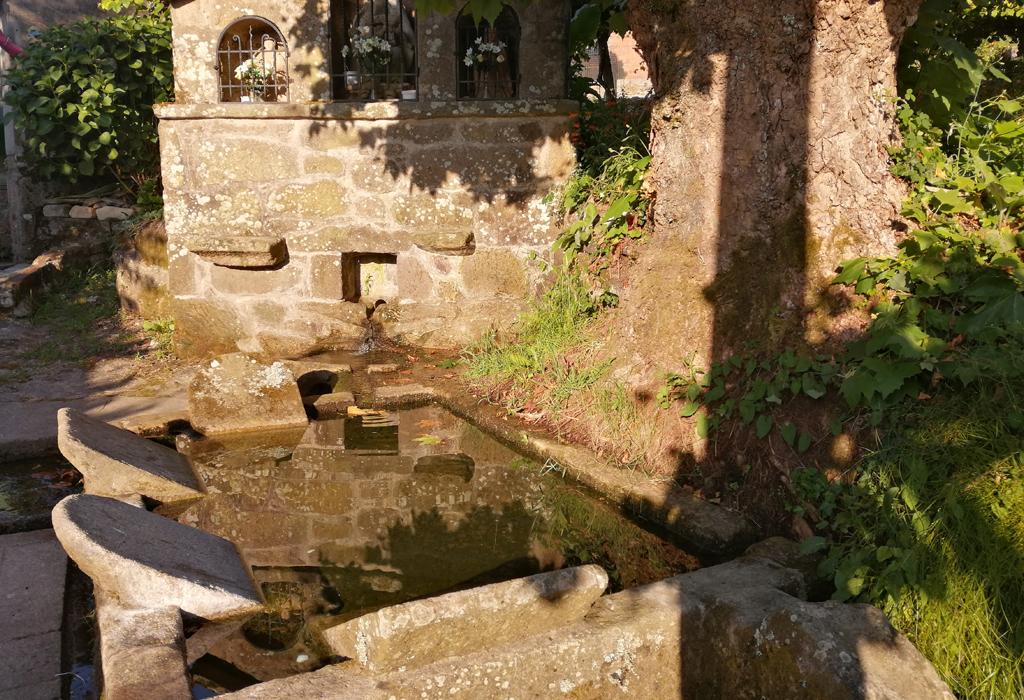 Fonte e lavadoiro do Pedroso do Norte - Padrón - Santa María de Cruces