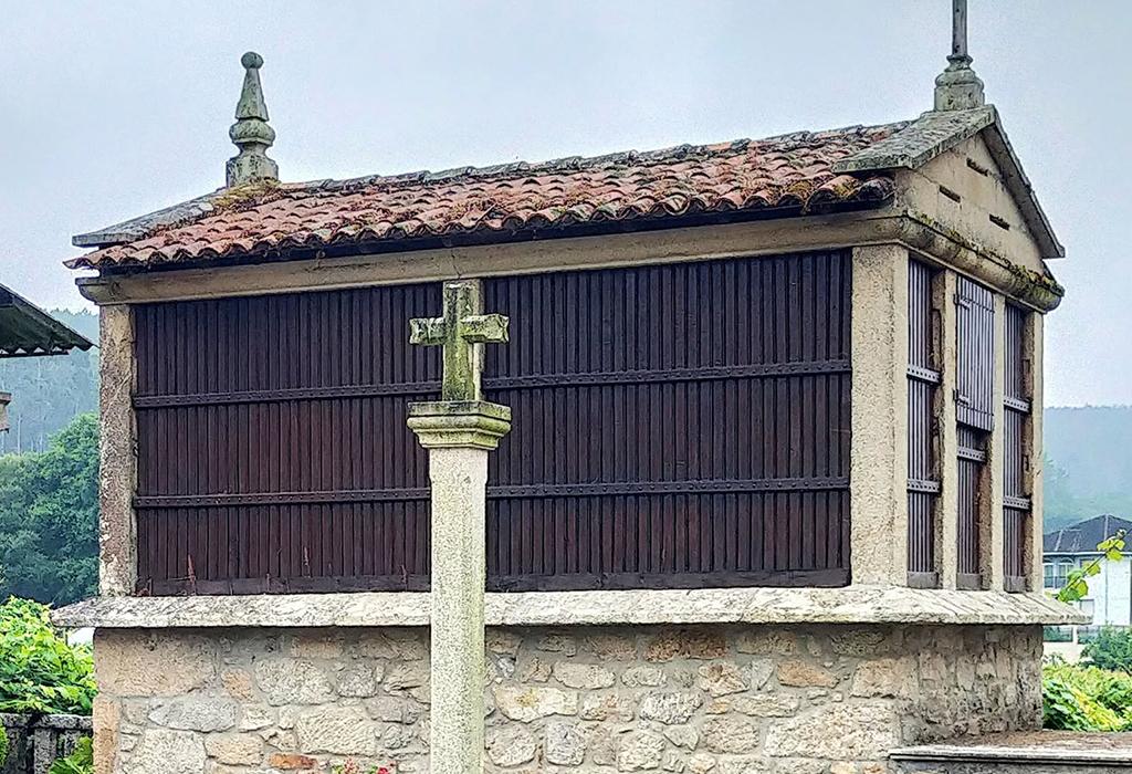 Hórreo da Barcia - Valga - Santa Comba de Cordeiro