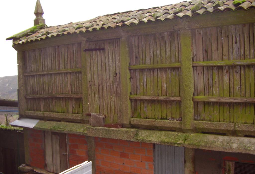 Hórreo de Bustelo - Dodro - San Xoán de Laíño
