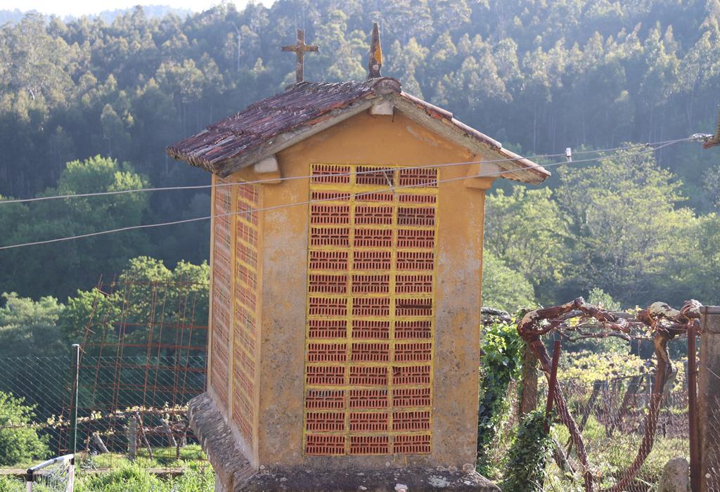 Hórreo de Grobas - Pontecesures - San Xulián de Pontecesures