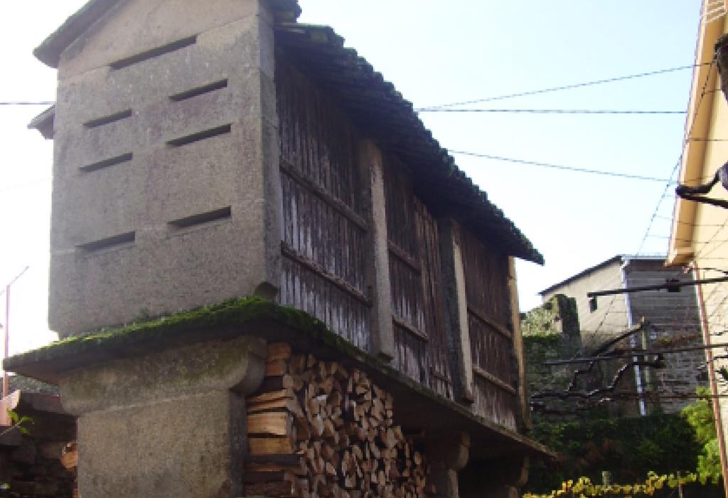 Hórreo de Imo - Dodro - San Xoán de Laíño