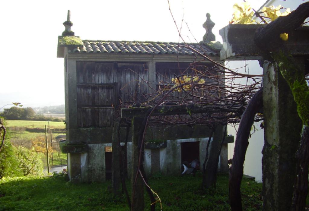 Hórreo de Imo - Dodro - San Xoán de Laíño