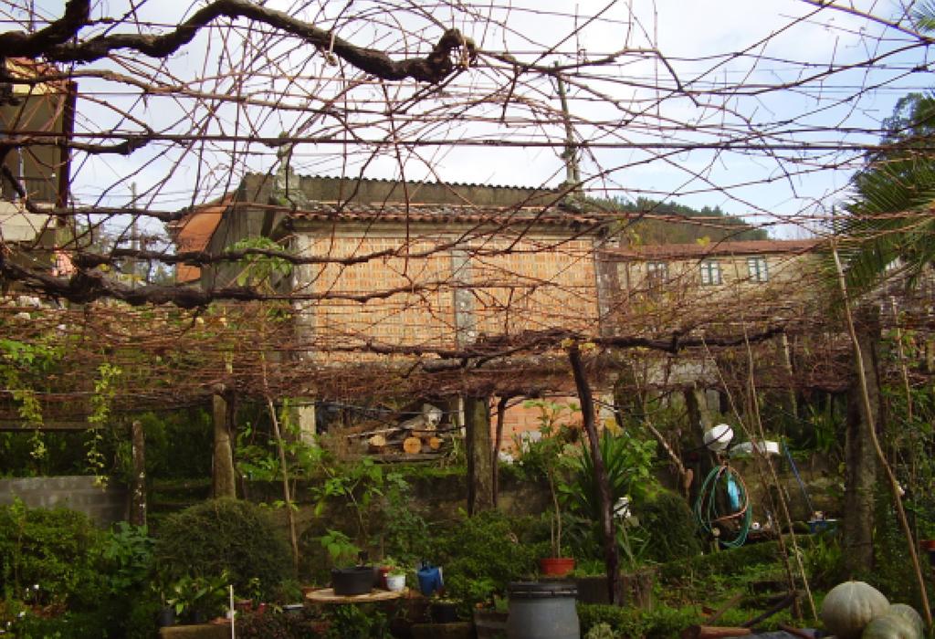 Hórreo de Manselle - Dodro - San Xián de Laíño