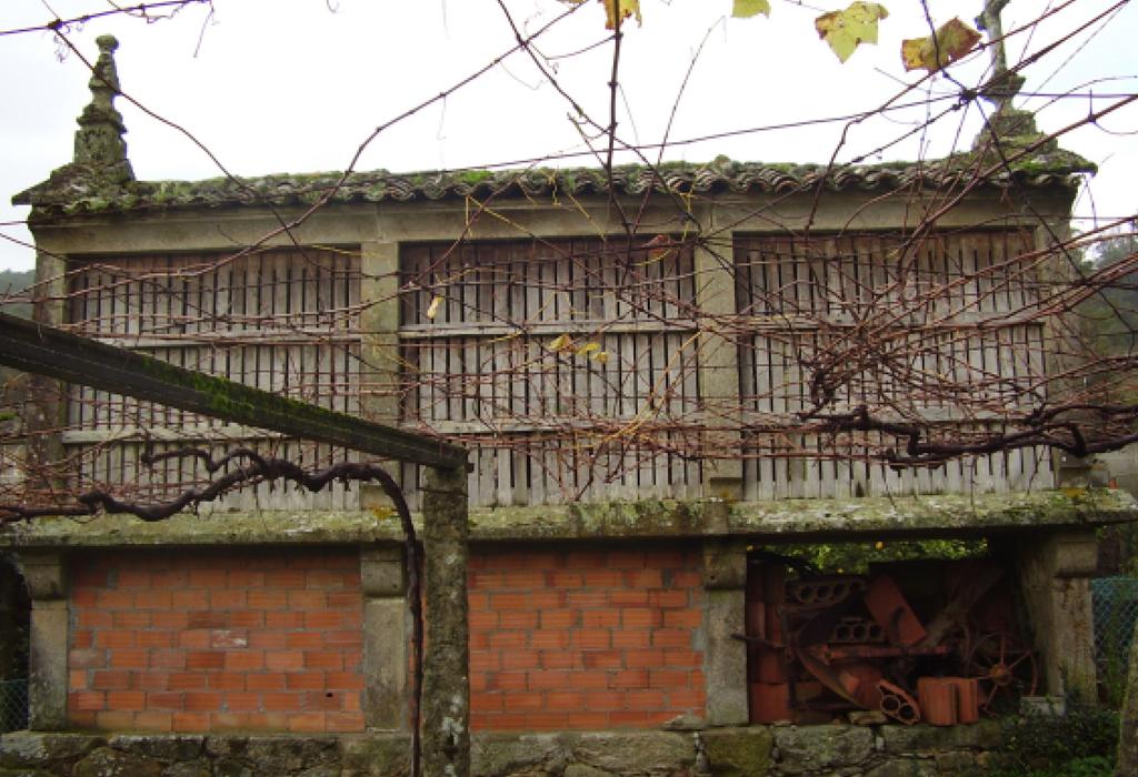 Hórreo de Manselle - Dodro - San Xián de Laíño