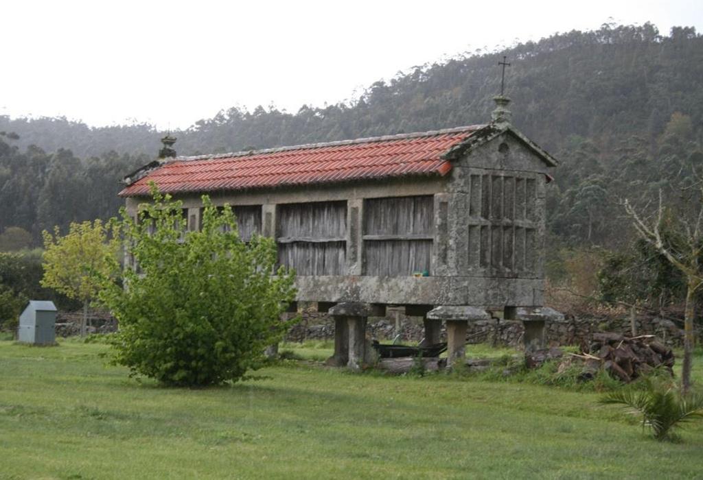 Hórreo de Meiquiz - Rianxo - Santa María de Leiro