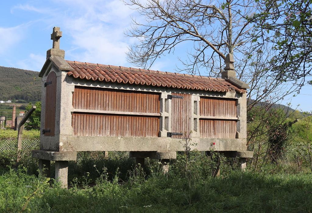 Hórreo de Porto - Pontecesures - San Xulián de Requeixo