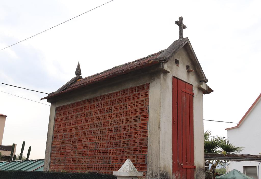 Hórreo de Redondo - Pontecesures - San Xulián de Pontecesures
