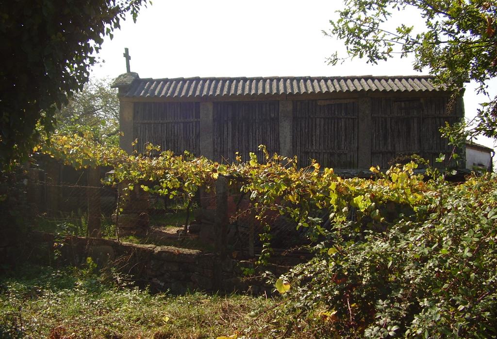 Hórreo de Revixós - Dodro - Santa María de Dodro
