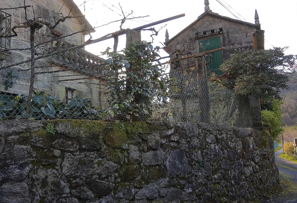 Hórreo de Rialiño - Dodro - San Xián de Laíño