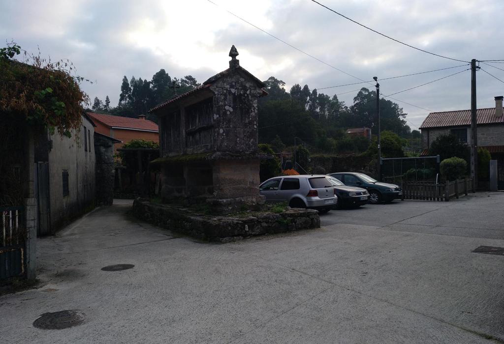 Hórreo de Tarrío - Dodro - San Xián de Laíño