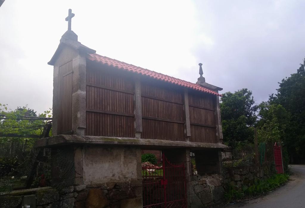 Hórreo do Campo - Valga - Santa María de Xanza