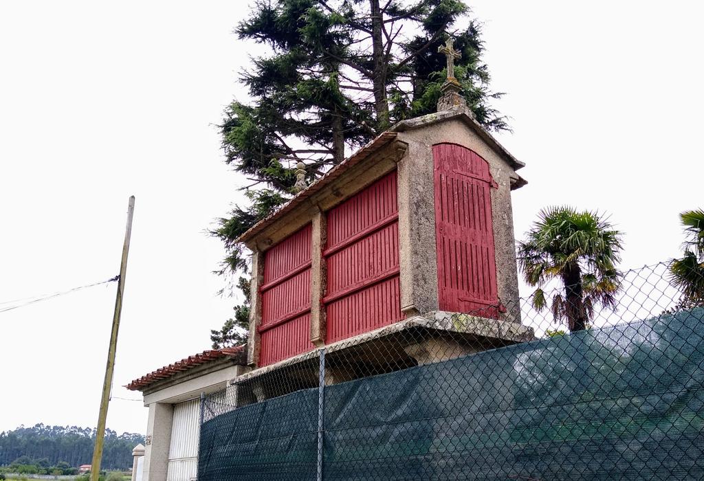 Hórreo do Carballiño - Valga - Santa María de Xanza